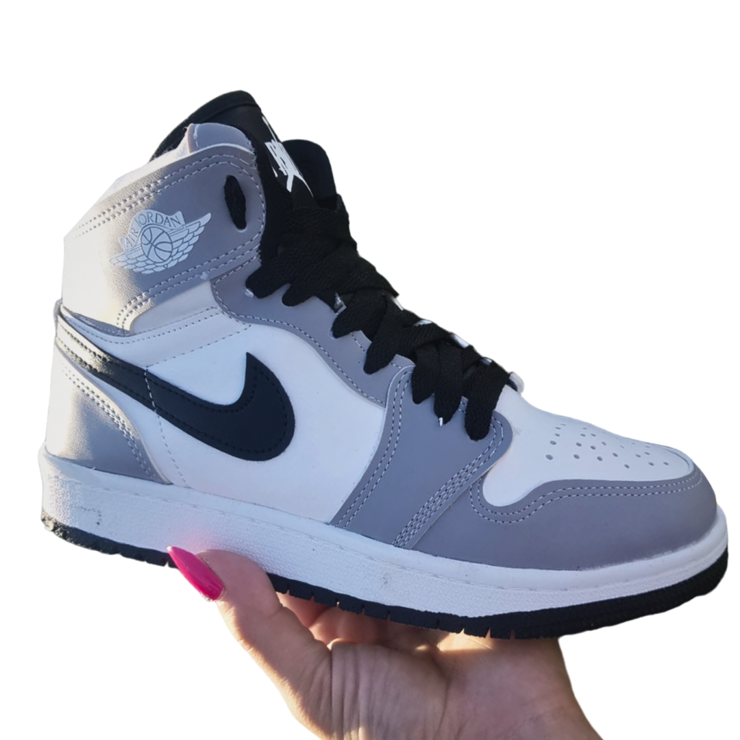 Jordan 1 botita Gris/Negro